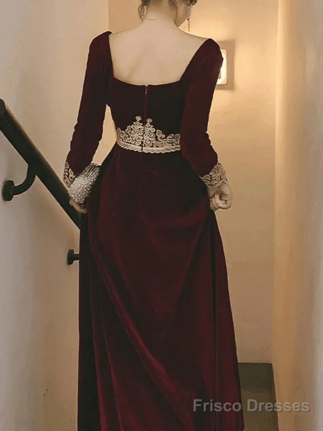 A-Line Elegant Vintage Wedding Guest Formal Evening ValentineS Day Dress Scoop Neck Long Sleeve Floor Length Velvet With Appliques