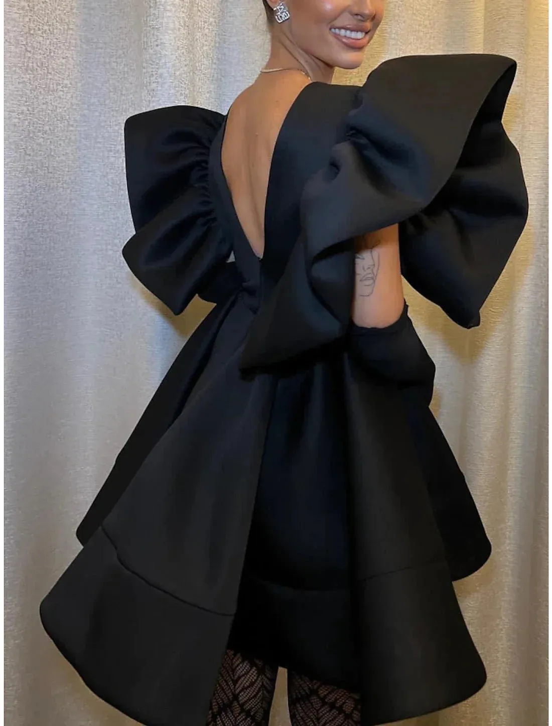 A-Line Homecoming Dresses Vintage Dress Homecoming Short / Mini Short Sleeve V Neck Satin Sexy Party Dress
