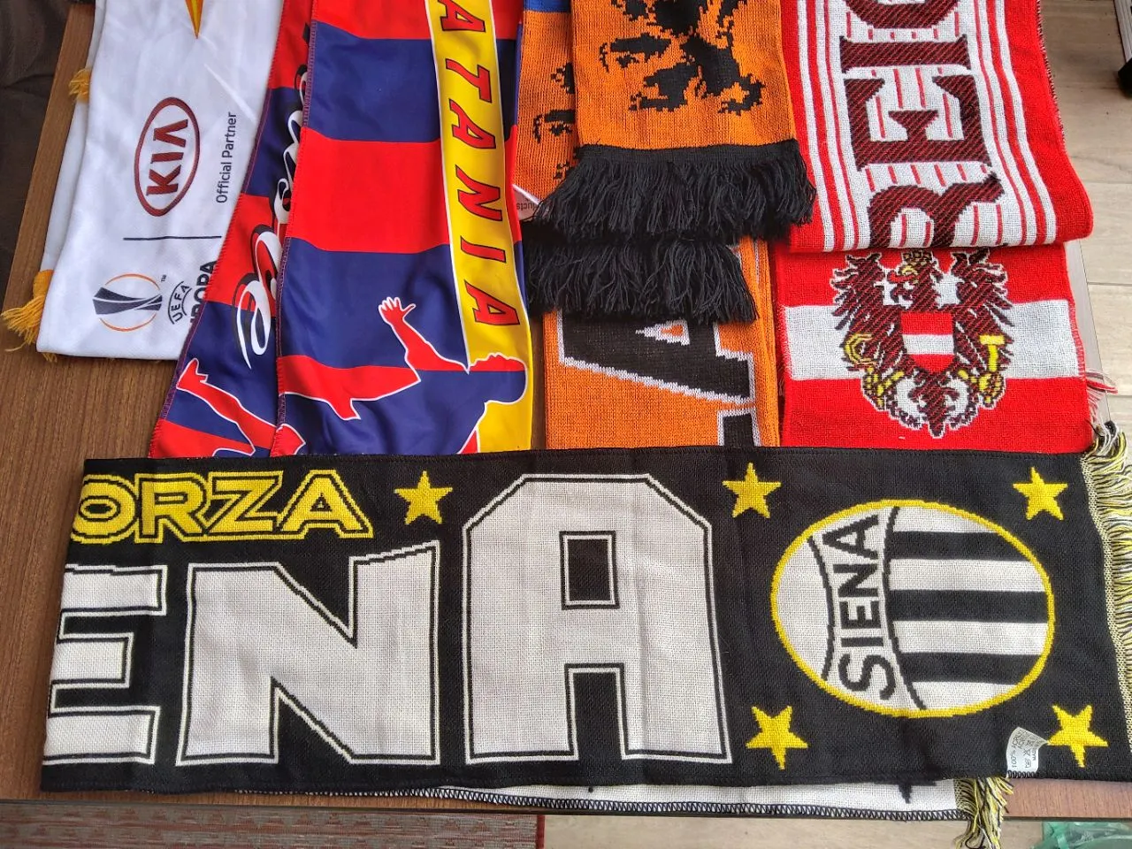 European Sport Football Scarves Mixed Clubs x 10