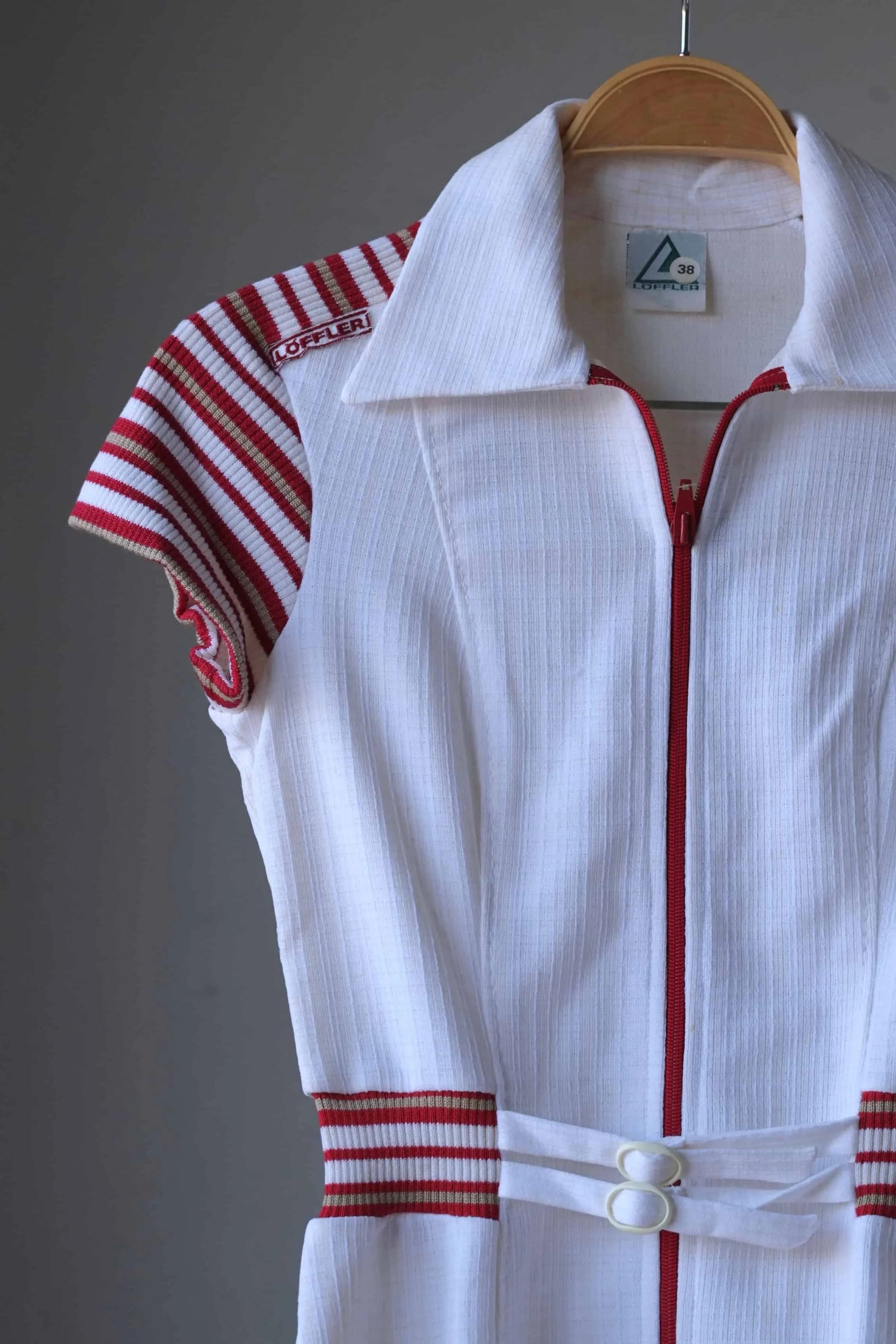 LÖFFLER Match Maker 70's Tennis Dress