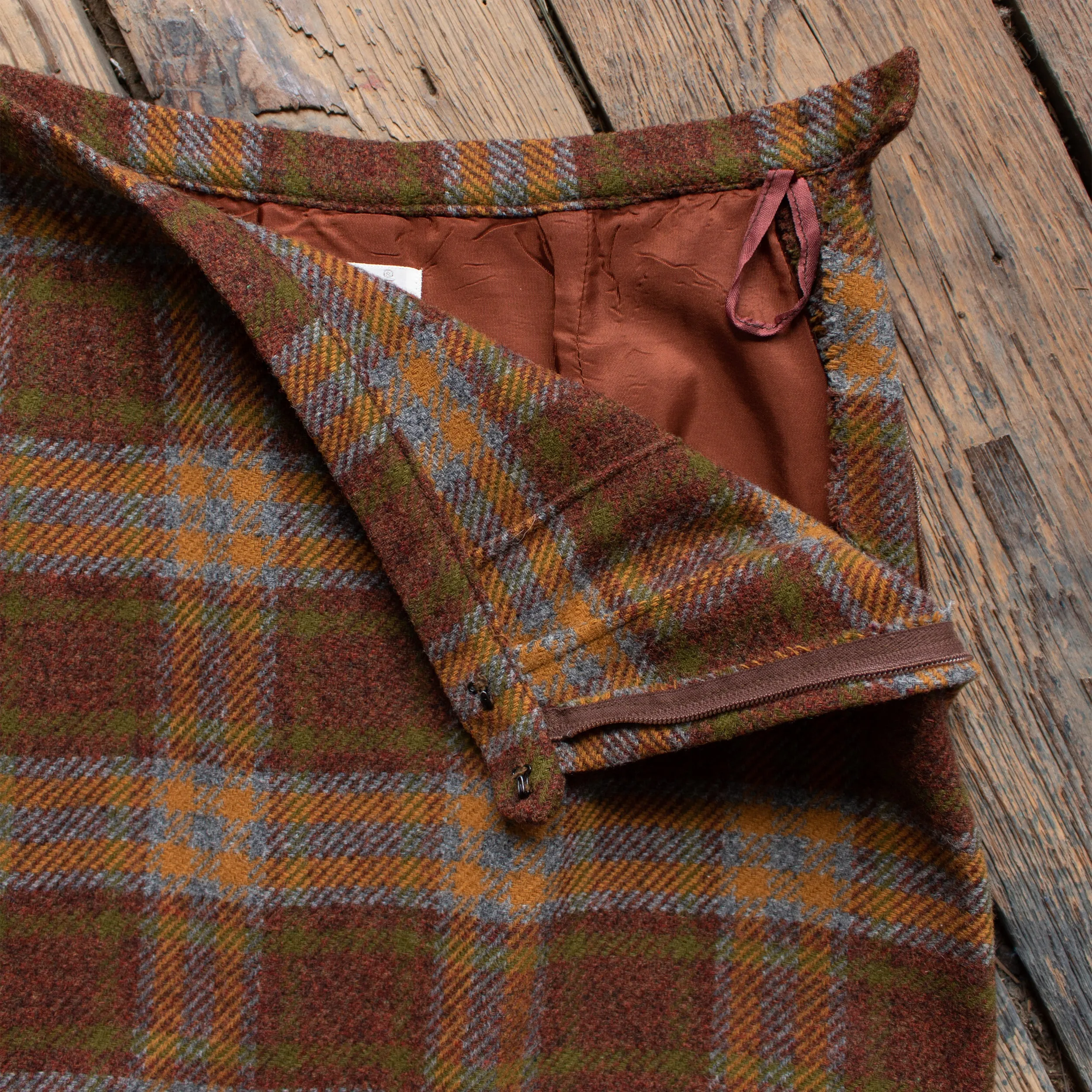 Vintage 1960s Pendleton Brown Plaid Wool Skirt